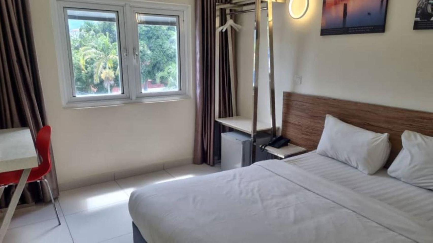 Avatel Jelutong Hotel Gelugor Bagian luar foto