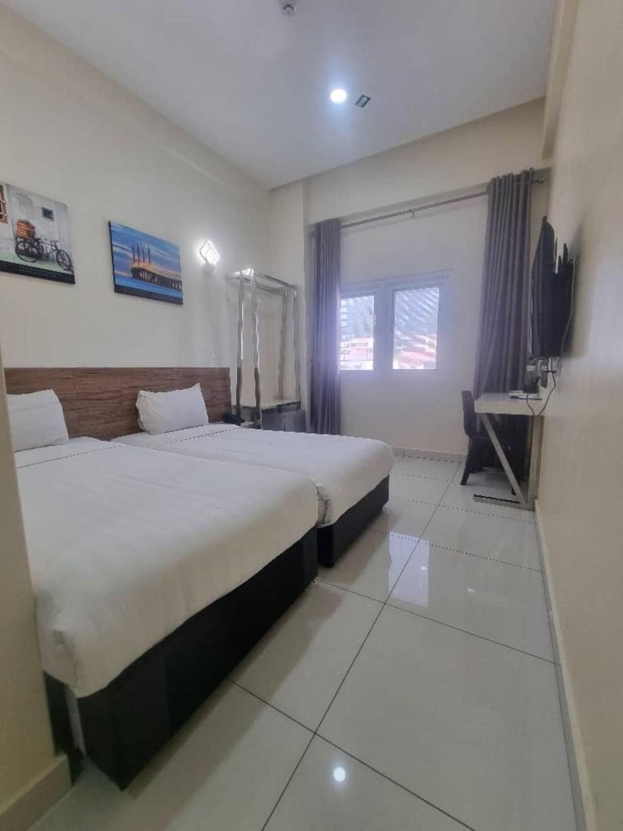 Avatel Jelutong Hotel Gelugor Bagian luar foto