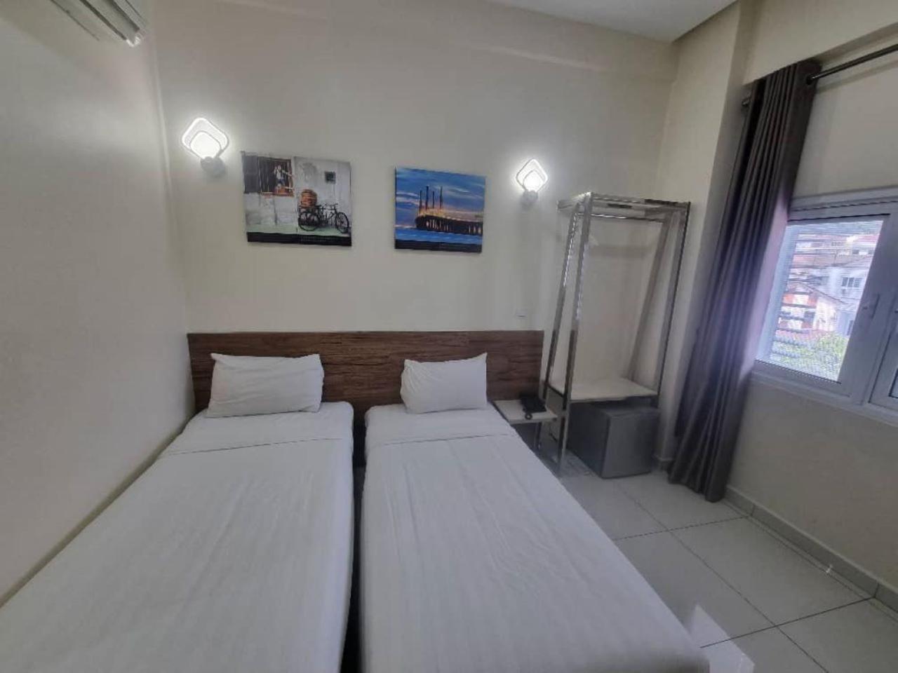 Avatel Jelutong Hotel Gelugor Bagian luar foto